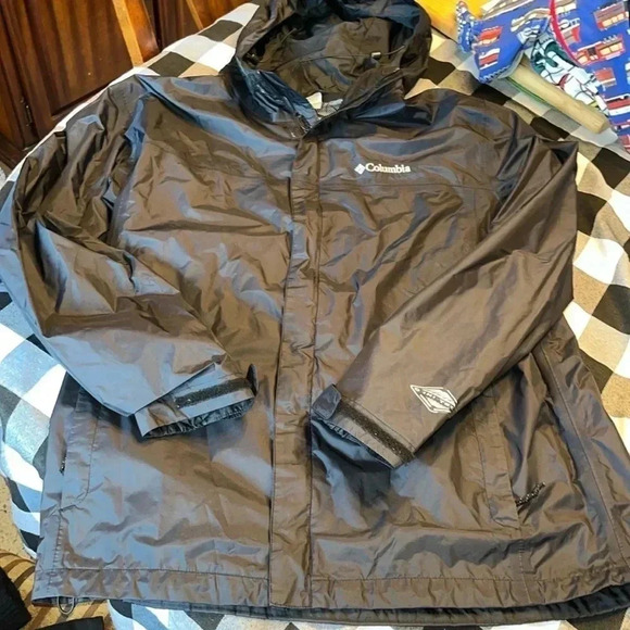 Columbia Other - COLUMBIA waterproof jacket Black Large